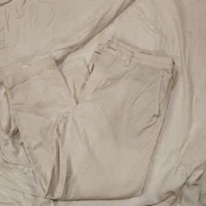 Levi's Cream Chinos Versatile Cotton Blend